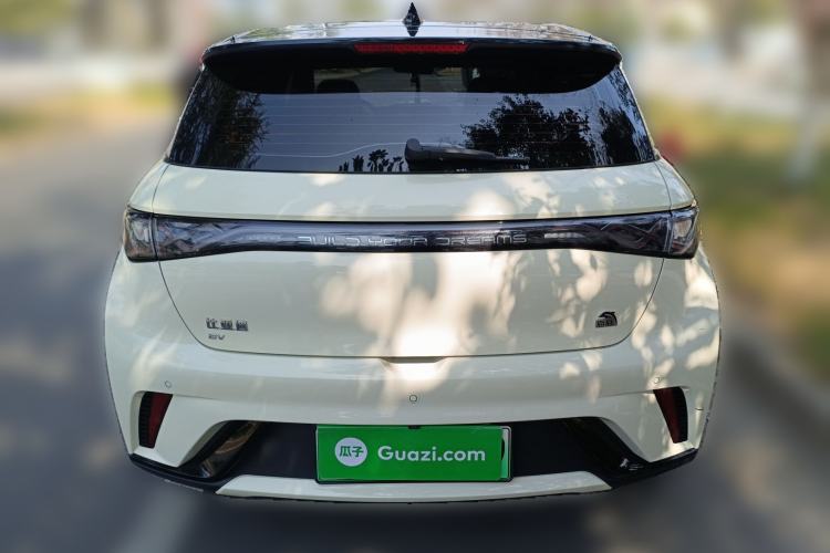 Used BYD Dolphin 2023 420 km Fashion Edition
