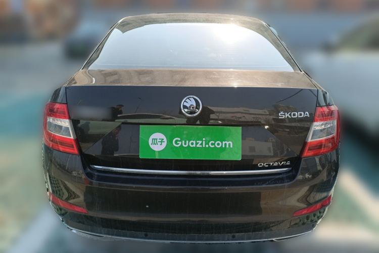 Used Skoda Octavia 2016 1.6L Automatic Smart Drive Edition
