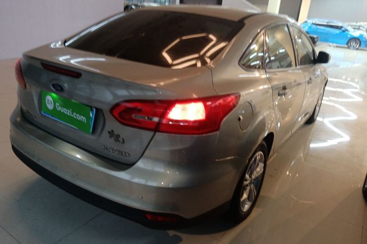 Used Ford Focus 2015 Sedan 1.6L Automatic Comfort Model