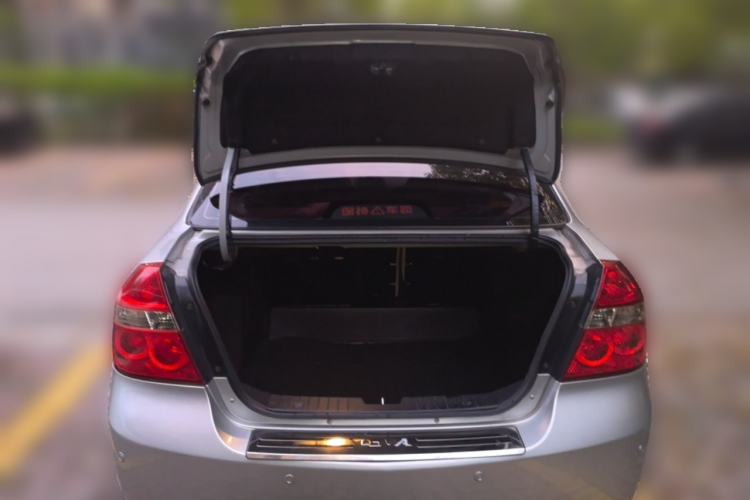 Used Chevrolet Lova 2010 1.4 AT Fashion Edition