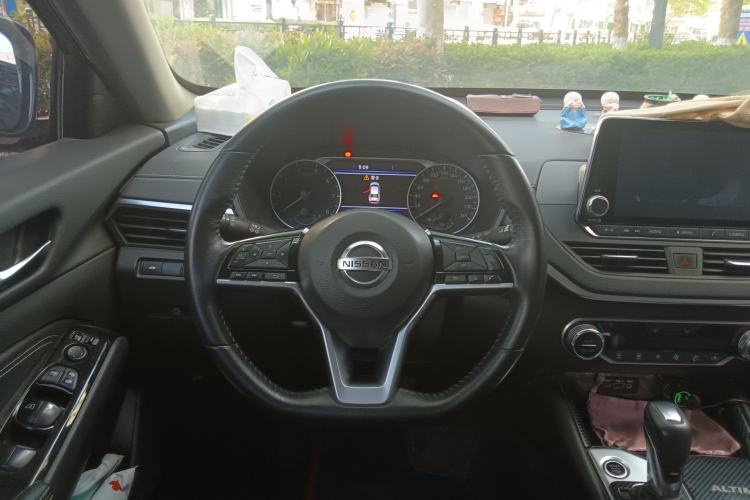 Used Nissan Teana 2020 2.0L XL Upper SmartDrive Version
