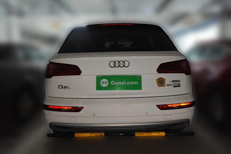 Used Audi Q5L 2018 40 TFSI Prestige Edition China VI Emission Standard Rear