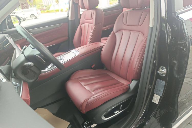 Used Dongfeng Fengon 580 2022 1.5T Automatic Luxury Edition
