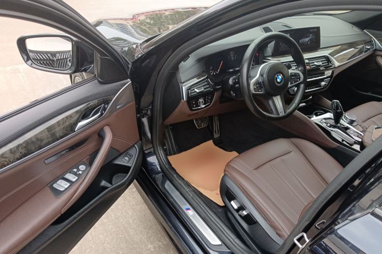 Used BMW 5 Series 2018 525Li M Sport Package