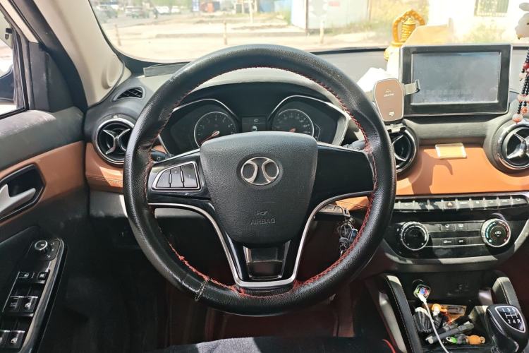 Used BAIC Senova X35 2016 1.5L Manual Luxury Edition
