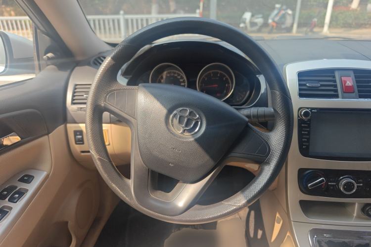 Used Brilliance H330 2013 1.5L Manual Comfort Model
