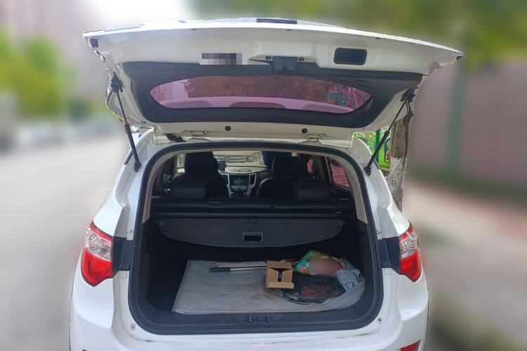 Used CHANGAN CS35 2016 1.6L Manual Luxury Model China V Standard