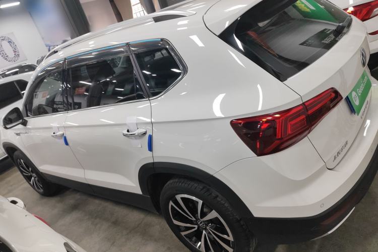 Used Volkswagen Tharu 2021 280TSI Two-Wheel-Drive Luxury Plus Edition
