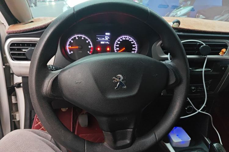 Used Peugeot 301 2018 1.6L Manual Comfort Edition Steering Wheel
