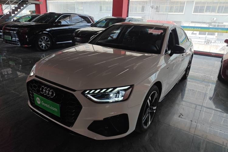 Used Audi A4L 2022 40 TFSI Luxury Dynamic Model