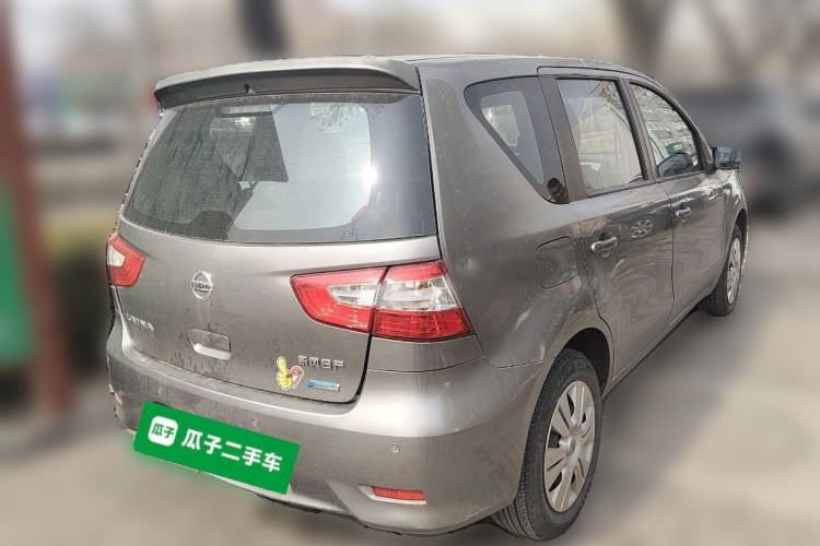 Used Nissan Livina 2013 1.6XE Manual Comfort Edition

