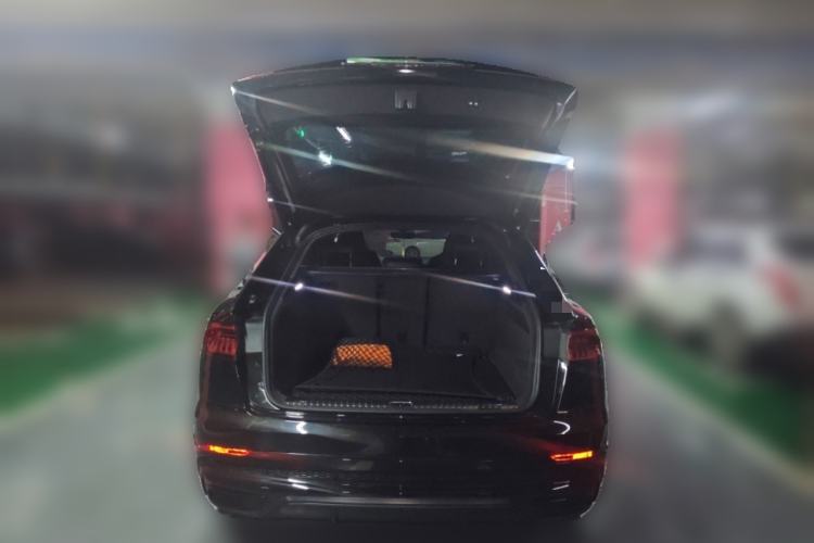 Used Audi Q8 2022 55 TFSI Prestige Dynamic Edition Trunk