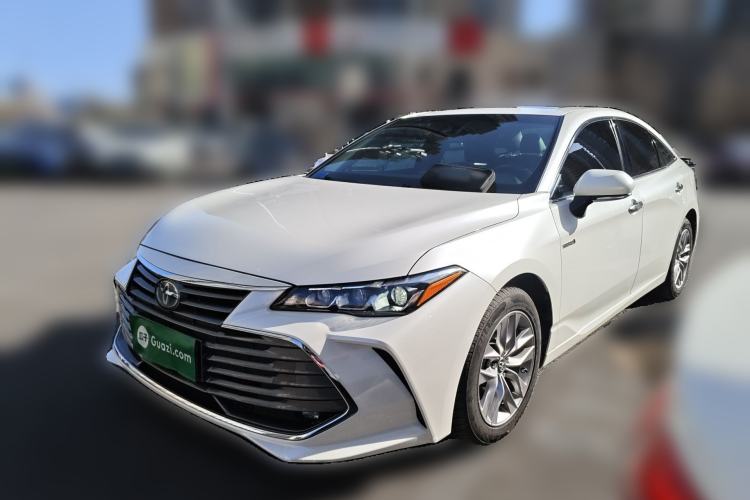Used Toyota Avalon 2019 Dual-Engine 2.5L Luxury Edition China VI Standard