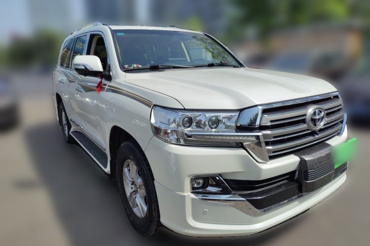 Used Toyota Land Cruiser 
