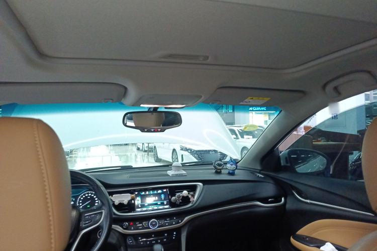 Used Buick Excelle GX 2018 18T Automatic Flagship Model Headliner