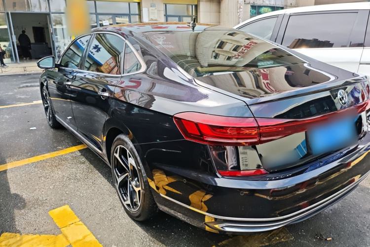 Used Volkswagen Passat 2025 Outstanding Model 380TSI Starry Dragon Glorious Edition Rear Left 45 Deg