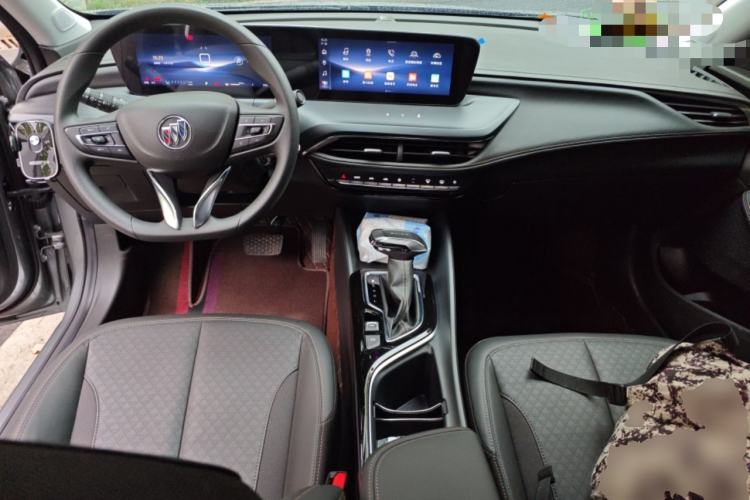 Used Buick Verano 2023 Pro Enjoyment Edition Center Console