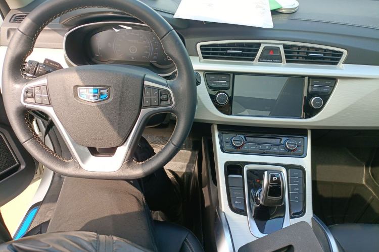 Used Geely Auto Emgrand X7 Sport 2020 1.8TD DCT Two-Wheel Drive Smart Connect 4G-Enabled Version