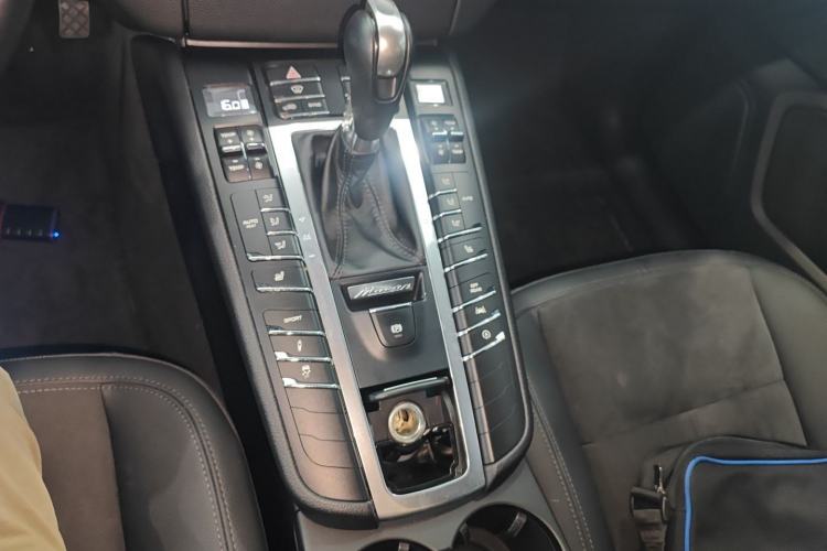 Used Porsche Macan 2017 Macan 2.0T