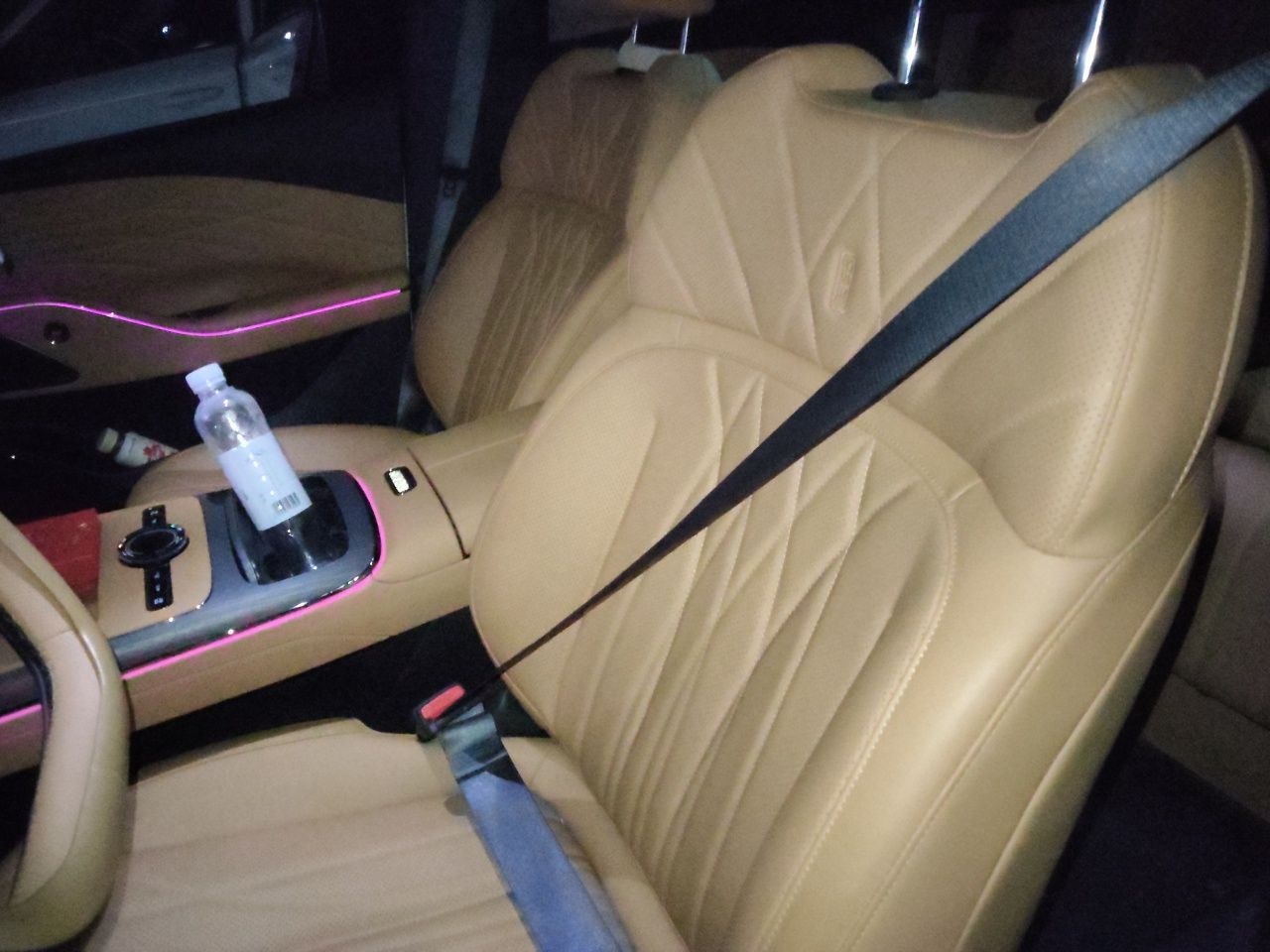 Geely Galaxy 8 2025 130km EM-i Prestige Edition — снимка 15