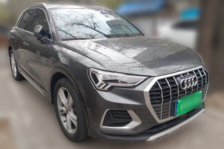 Used Audi Q3 2022 35 TFSI Fashionable and Elegant Model
