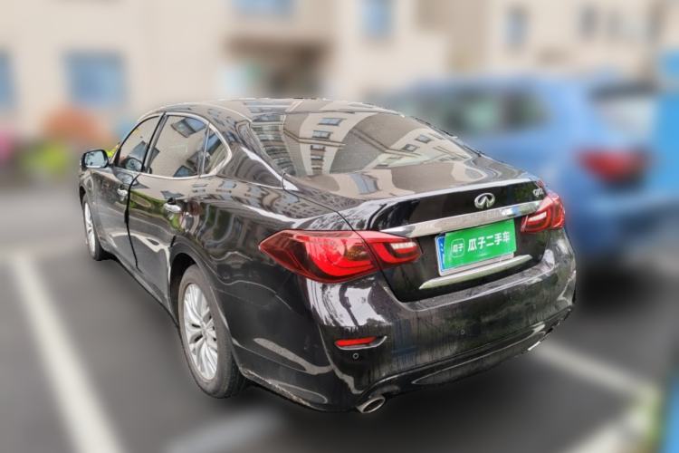 Used Infiniti Q70 2017 Q70L 2.5L Enjoyment Edition Rear Left 45 Deg