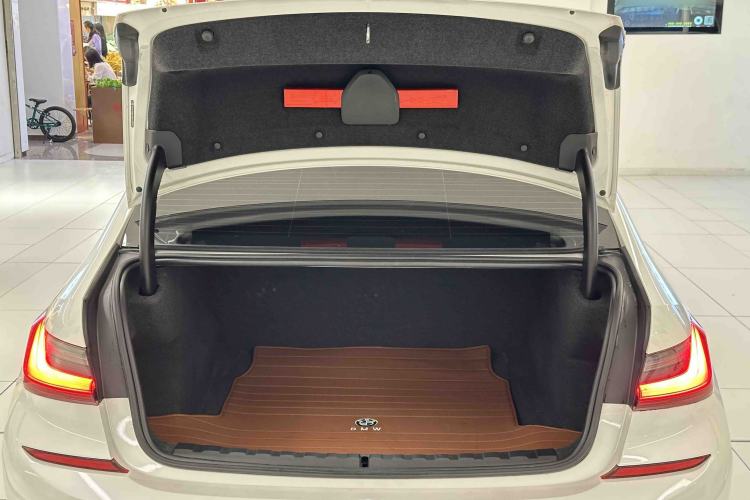 Used BMW 3 Series 2020 330i M Sport Night Edition
