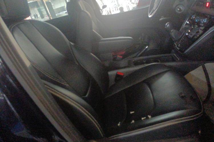 Used JAC Refine M3 2025 1.5T Manual Comfort Edition 7/8 Seats
