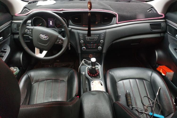 Used Bestune B50 2016 1.6L manual Comfort trim level