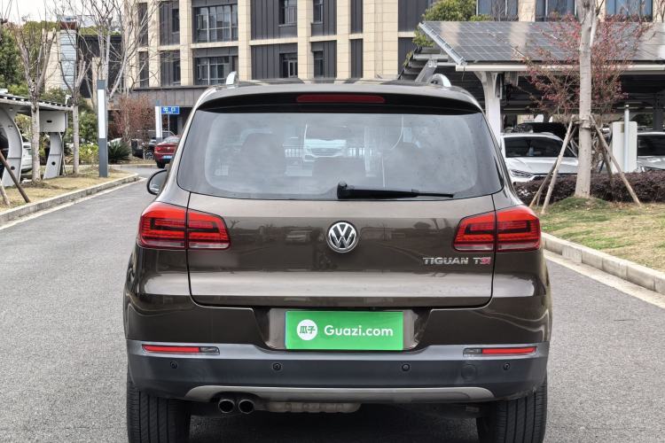 Used Volkswagen Tiguan 2015 1.8TSI Automatic Two-Wheel Drive Luxury Model Exterior 7