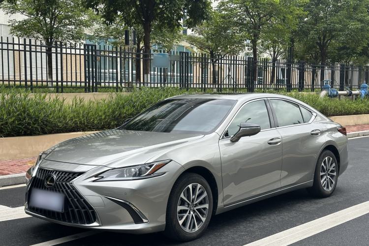 Used Lexus ES 2023 200 Excellence Edition