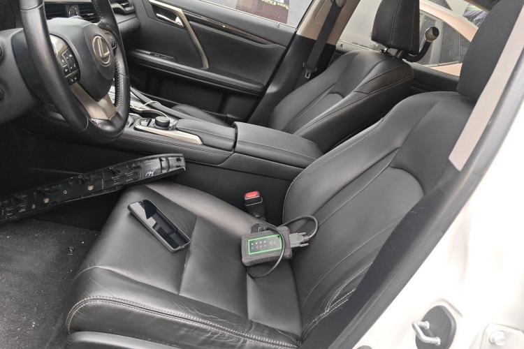 Used Lexus RX 2016 300 Two-Wheel Drive Elite Version China V Standard Left Front Seat