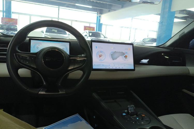 Used BYD Seal 06 New Energy 2024 DM-i 120KM Prestige Model Center Console