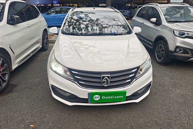 Used Baojun 310 2017 1.5L Automatic Fashion Model Front