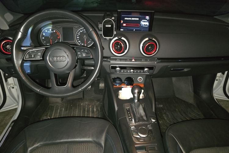 Used Audi A3 2019 Limousine 35 TFSI Fashion Edition China VI Emission Standard
