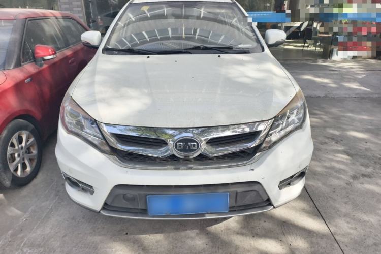 Used BYD S7 2015 2.0T Upgraded Automatic Luxury Version
