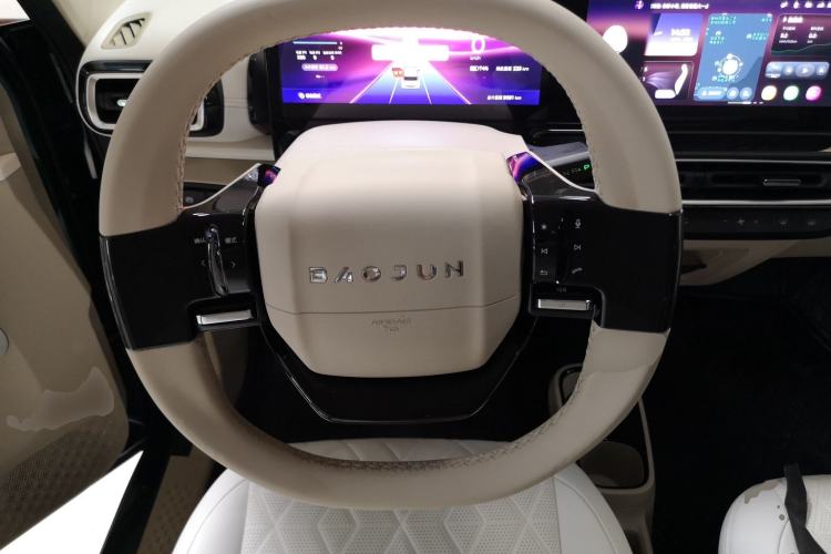 Used Baojun KiWi EV 2023 Smart Luxury Edition Lithium Iron Phosphate Steering Wheel