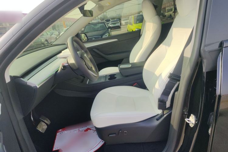 Used Tesla Model Y 2023 Rear-Wheel-Drive Version