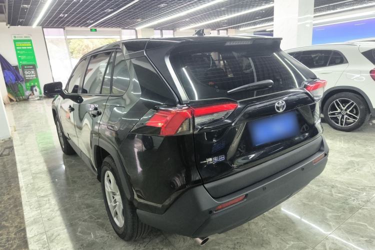 Used Toyota RAV4 2024 2.0L CVT Two-Wheel Drive Urban Edition