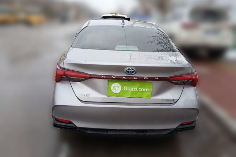 Used Toyota Avalon 2019 Dual-Engine 2.5L Luxury Edition China VI Standard
