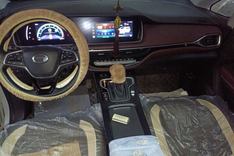 Used GAC Trumpchi M6 2021 PRO 270T Automatic Luxury Edition Interior 2