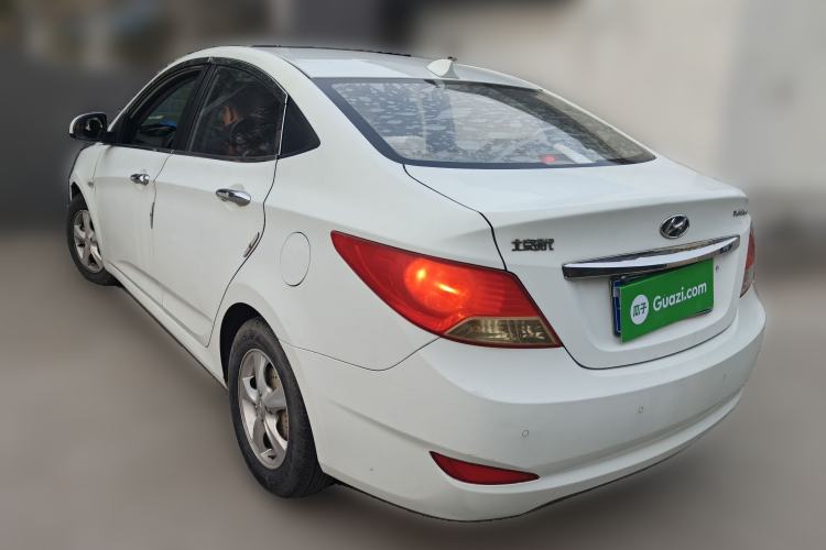 Used Hyundai Verna (older generation) 2013 Sedan 1.4L Automatic Standard GL Model
