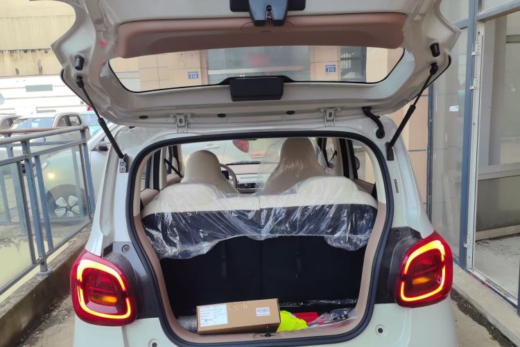 Used Wuling Hongguang MINIEV 2025 Four-Door Version Advanced Edition
