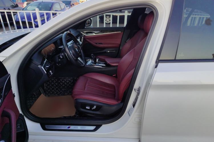 Used BMW 5 Series 2018 Restyled 530Li Leading Edition M Sport Package