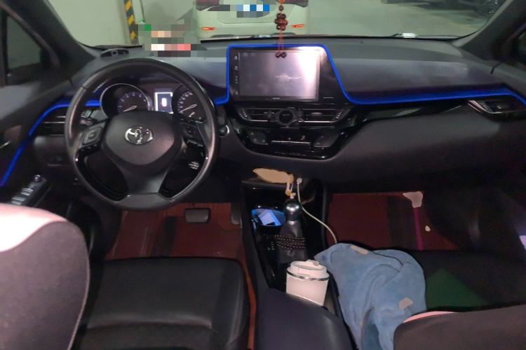 Used Toyota IZOA 2018 2.0L Yichi Edition China V Standard