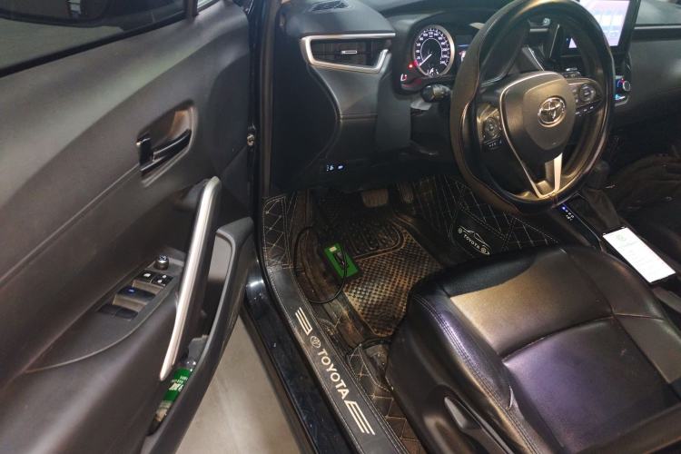 Used Toyota FRONTLANDER 2022 2.0L CVT Leading Edition
