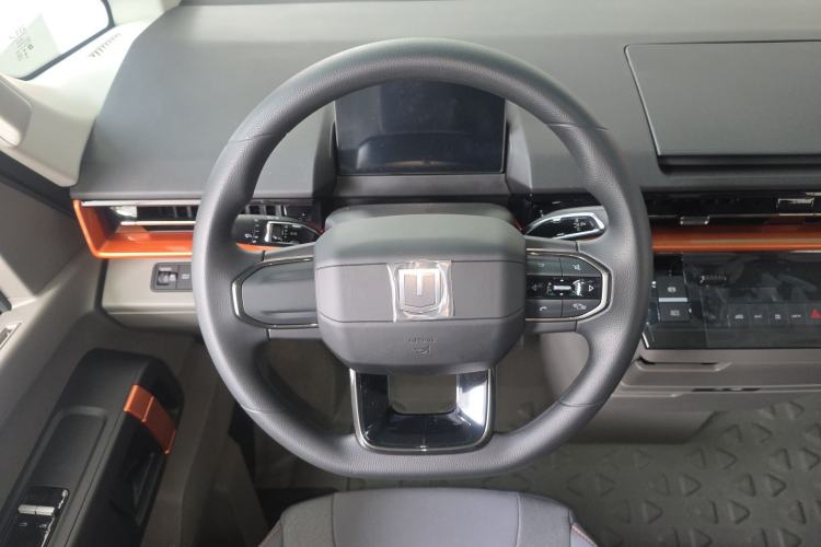 Used Farizon Super VAN 2025 Yucheng Edition, Action-Pak 68kWh Steering Wheel