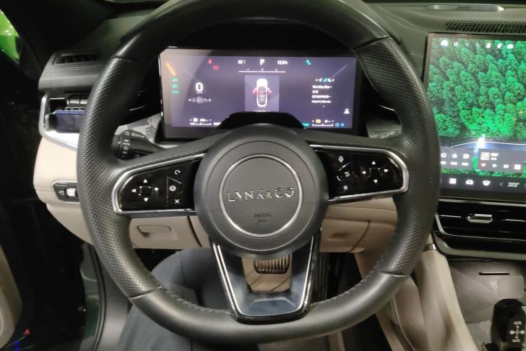 Used Lynk & Co 09 EM-P 2024 2.0TD EM-P Four-Wheel Drive ULTRA Six-Seater
