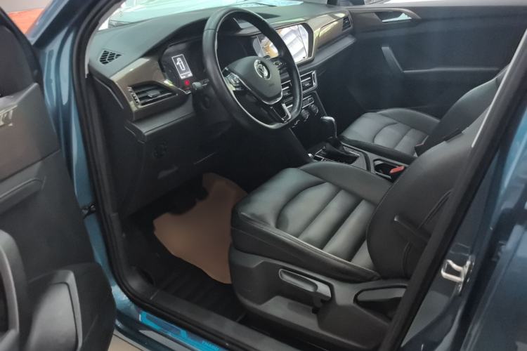 Used Volkswagen Tharu 2020 330TSI All-Wheel-Drive Luxury Edition China VI Standard
