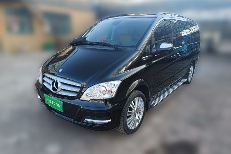 Used Mercedes-Benz Viano 2013 3.5L Haoci version